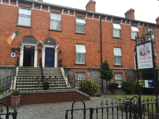 Hotel Charleville Lodge
