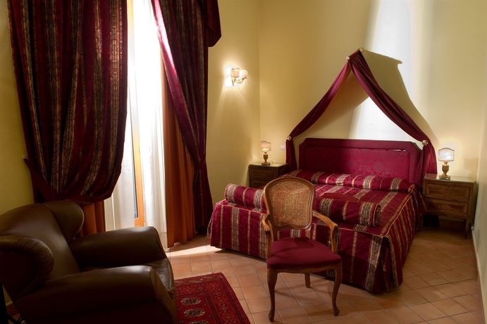 Hotel Chiaja De Charme