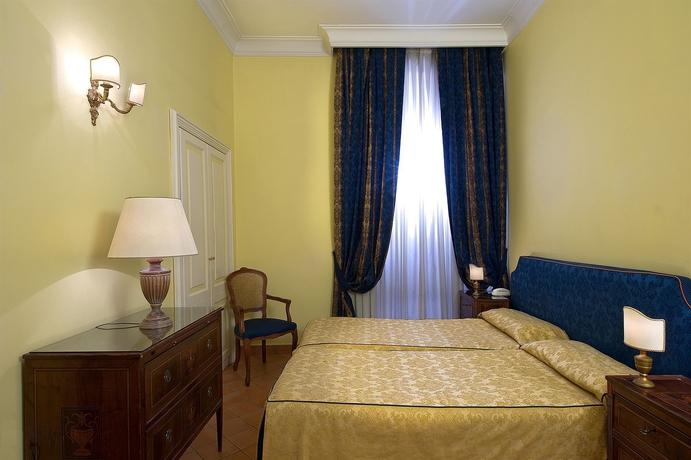 Hotel Chiaja De Charme