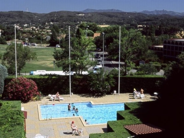 Hotel Citadines Aix Jas de Bouffan