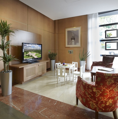 Hotel Citadines Paris Bastille Marais