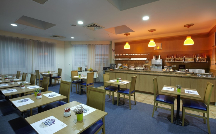 Hotel Citadines Paris Bastille Marais