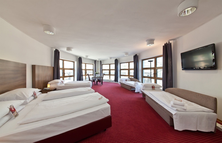 Hotel City B