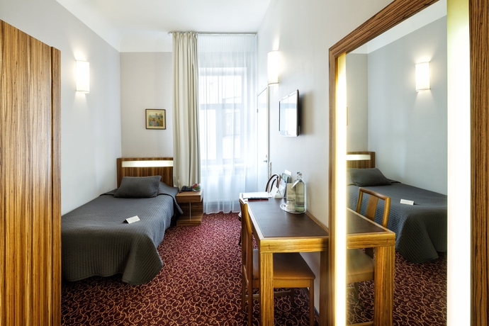 Hotel City Bruninieks