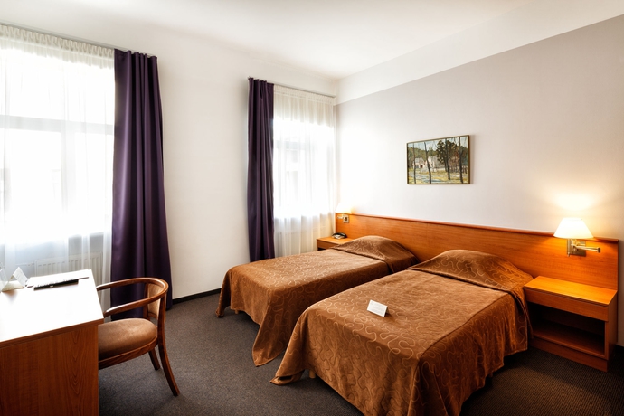 Hotel City Bruninieks