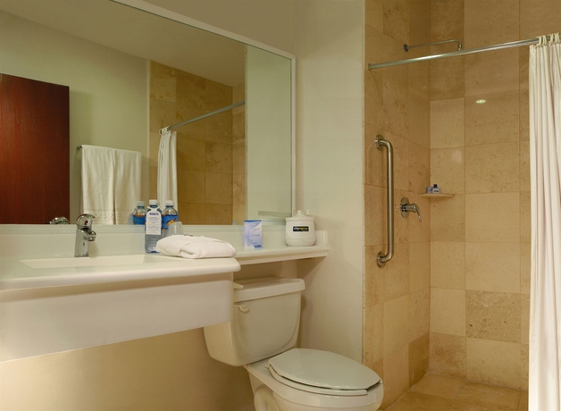 Hotel City Express Tijuana Río