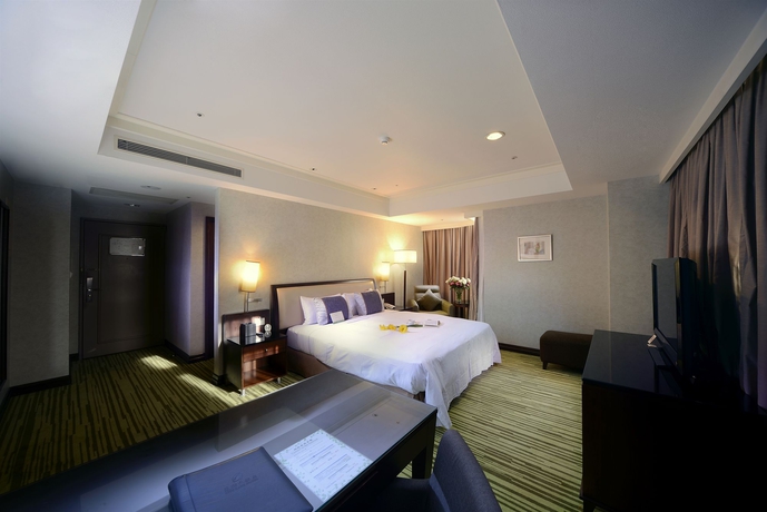 Hotel City Lake 
