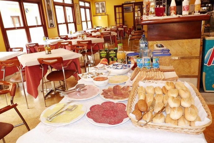 Hotel Ciutadella Hostal