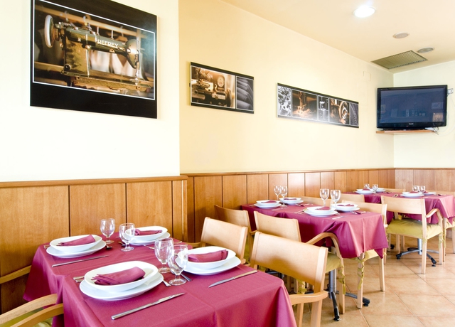 Hotel Ciutat De Sant Adria