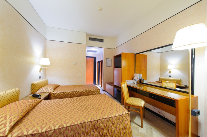 Hotel Clarion Admiral Palace