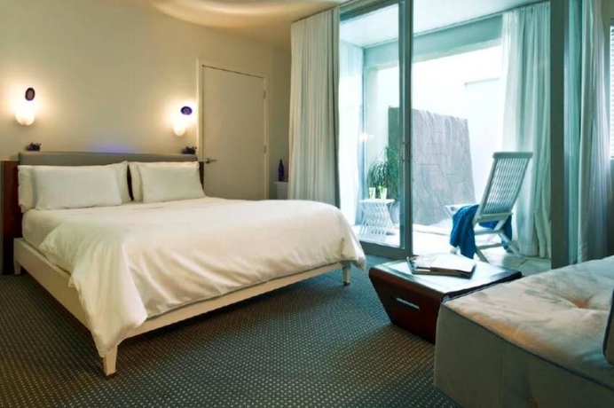 Hotel Clinton South Beach & Spa