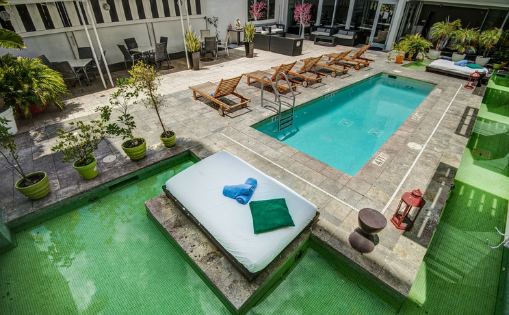 Hotel Clinton South Beach & Spa
