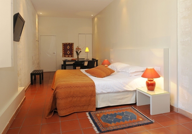 Hotel Cloitre Saint Louis