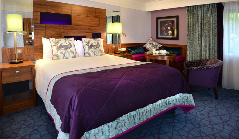 Hotel Clontarf Castle