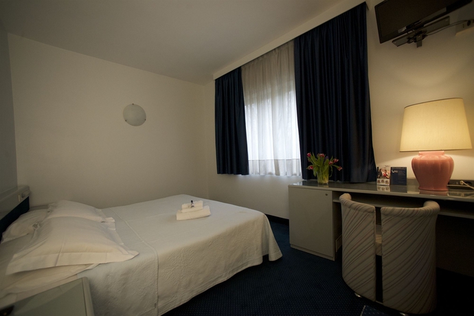 Hotel Club Venice