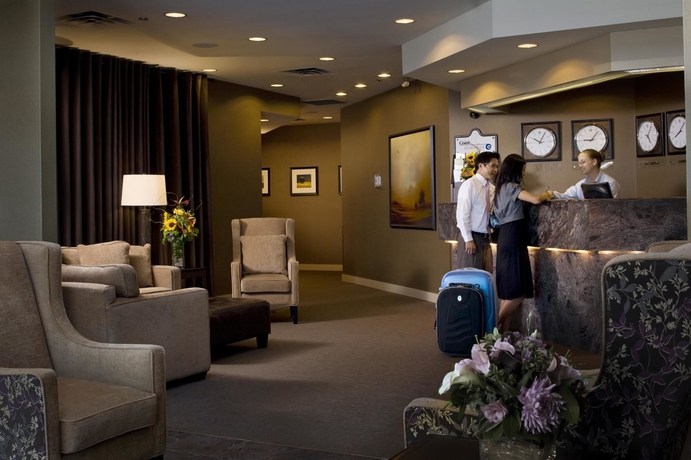 Hotel Coast Vancouver Airport