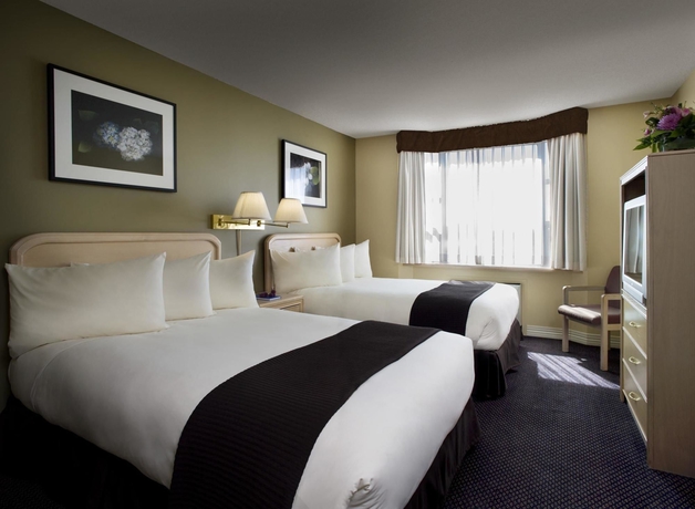 Hotel Coast Vancouver Airport