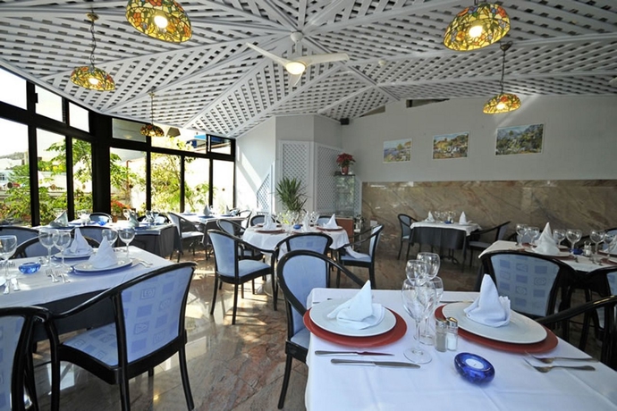 Hotel Colina Mar