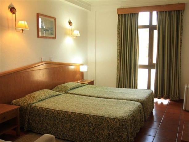 Hotel Colina do Mar