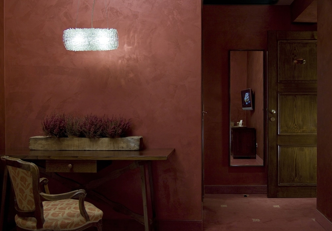 Hotel Columbia
