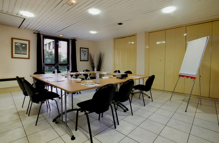 Hotel Comfort  Gennevilliers