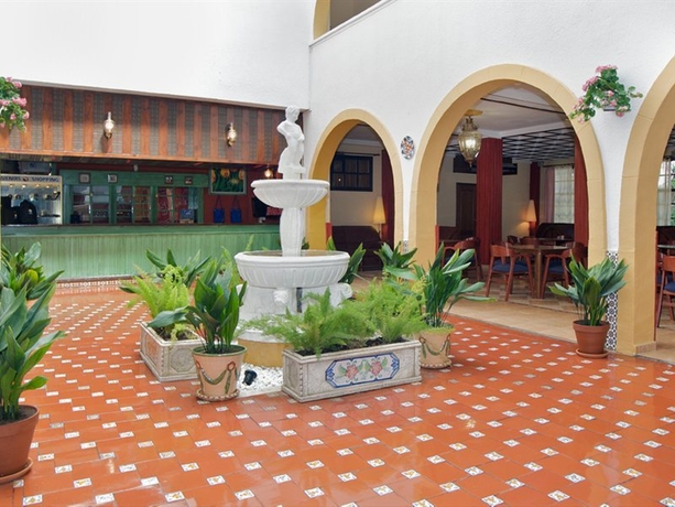 Hotel Complejo Los Pintores