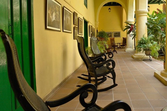 Hotel Conde de Villanueva