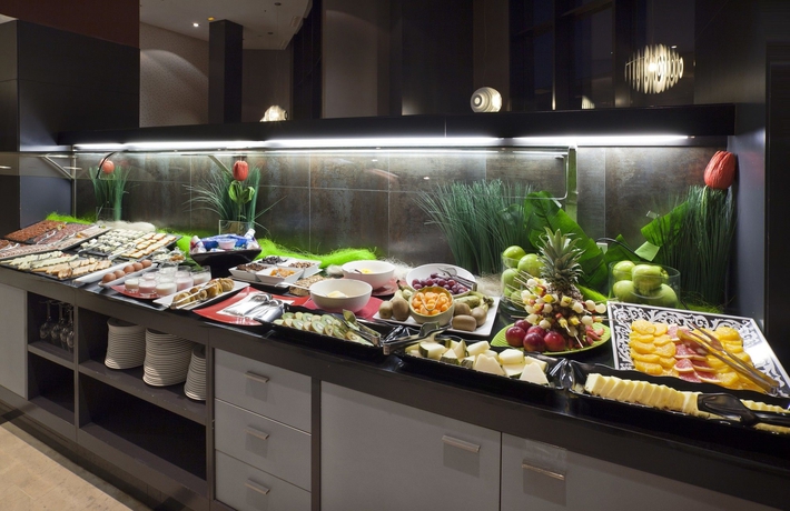 Hotel Confortel Aqua 4