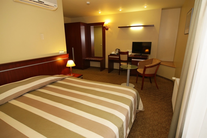 Hotel Congress