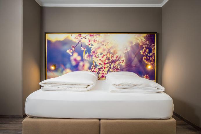 Hotel Conrad Hotel De Ville Munich