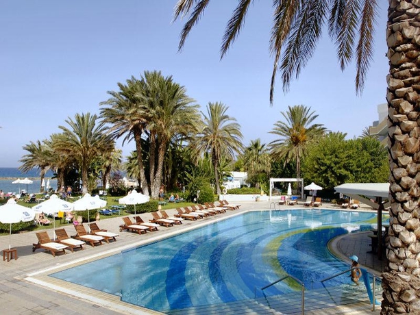 Hotel Constantinou Bros Pioneer Beach