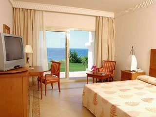 Hotel Continental Plaza Beach 