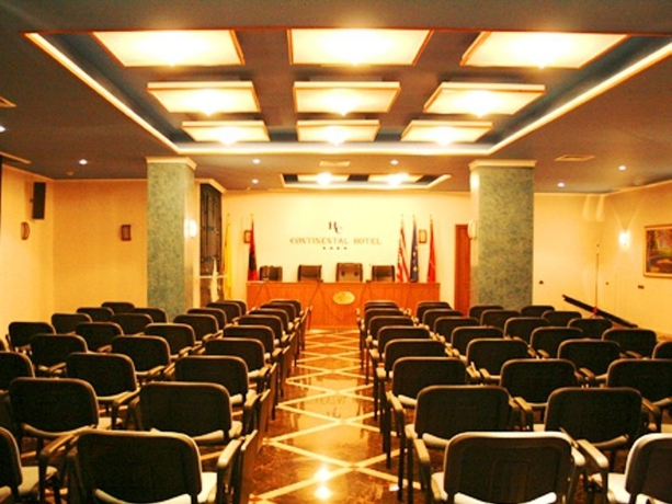 Hotel Continental Vora