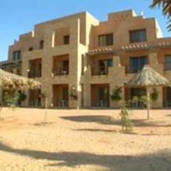 Hotel Coral Bay Resort