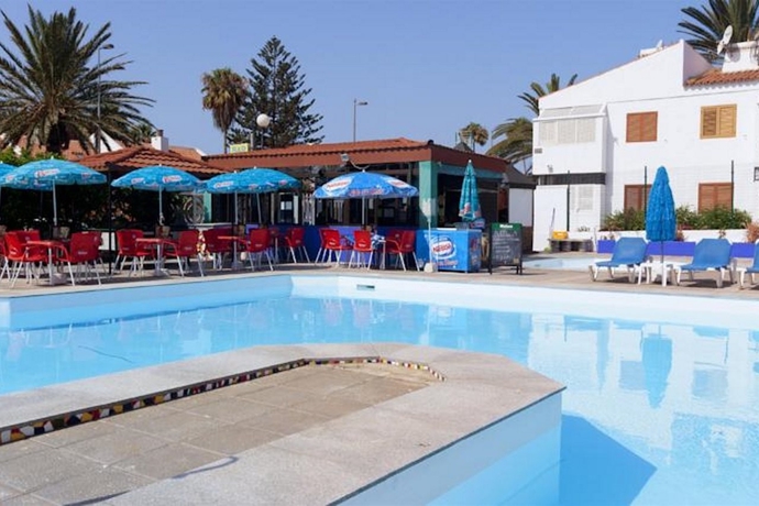 Hotel Corinto II