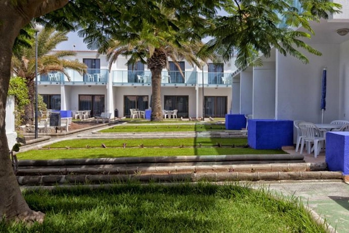 Hotel Corinto II