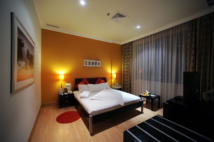 Hotel Corniche 