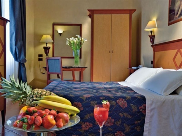 Hotel Corona D' Italia