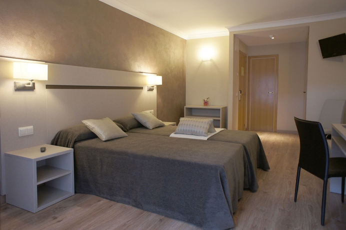 Hotel Cosmos