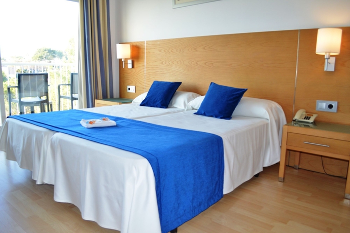 Hotel Costa Portals