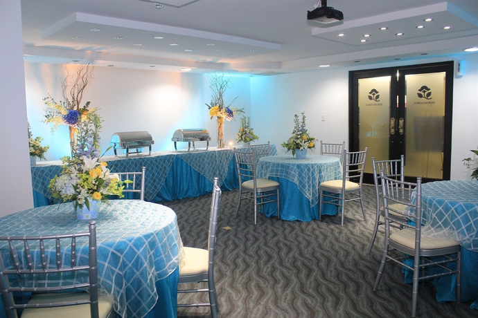 Hotel Country Inn & Suites Panama City (Dorado)