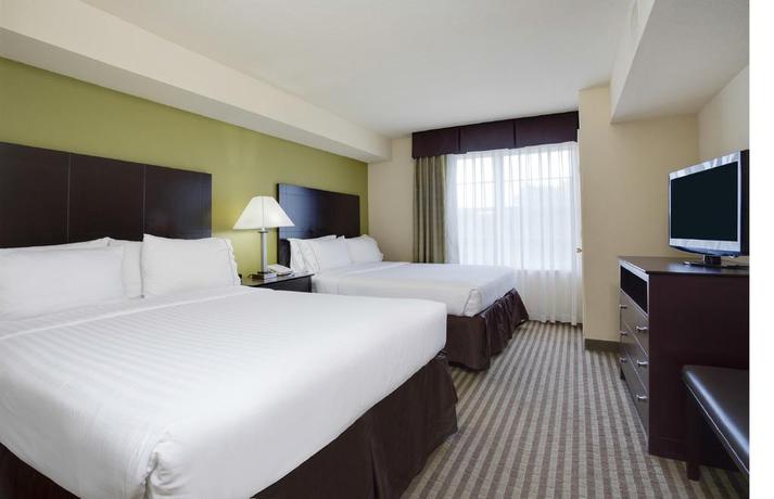 Hotel Country Inn And Suites