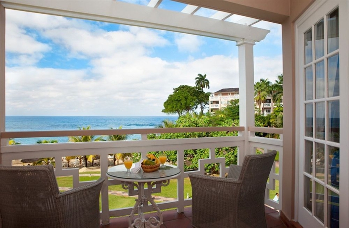 Hotel Couples Negril