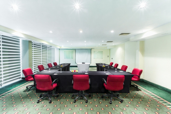 Hotel Courtyard By Marriott Toluca Aeropuerto