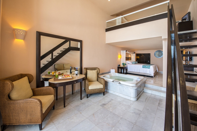 Hotel Cozumel Palace