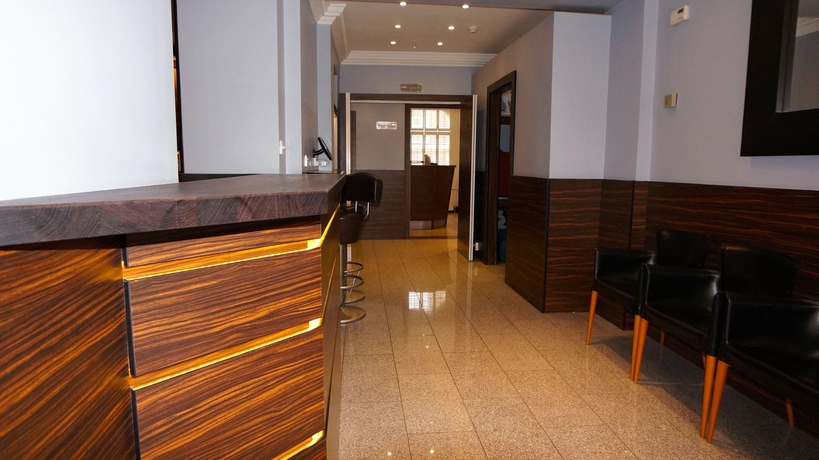 Hotel Crestfield