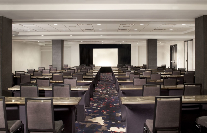 Hotel Crowne Plaza Beverly Hills
