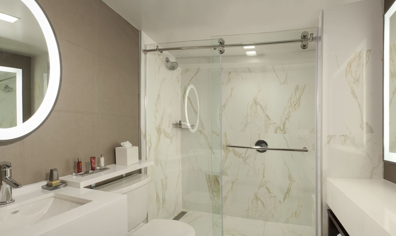 Hotel Crowne Plaza Beverly Hills