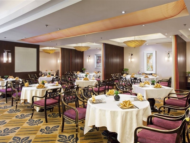 Hotel Crowne Plaza Park View Wuzhou