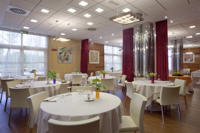 Hotel Crowne Plaza (antes Holiday Inn)